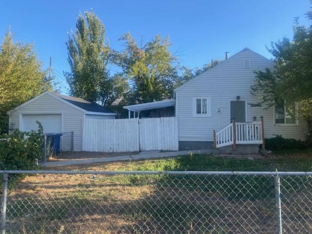 Cute Entire Small House With Large Yard! Pets Welcome! 웨스트밸리시티 외부 사진